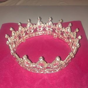 Queen’s  Crown